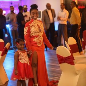 Meet your Posher, Waynesha